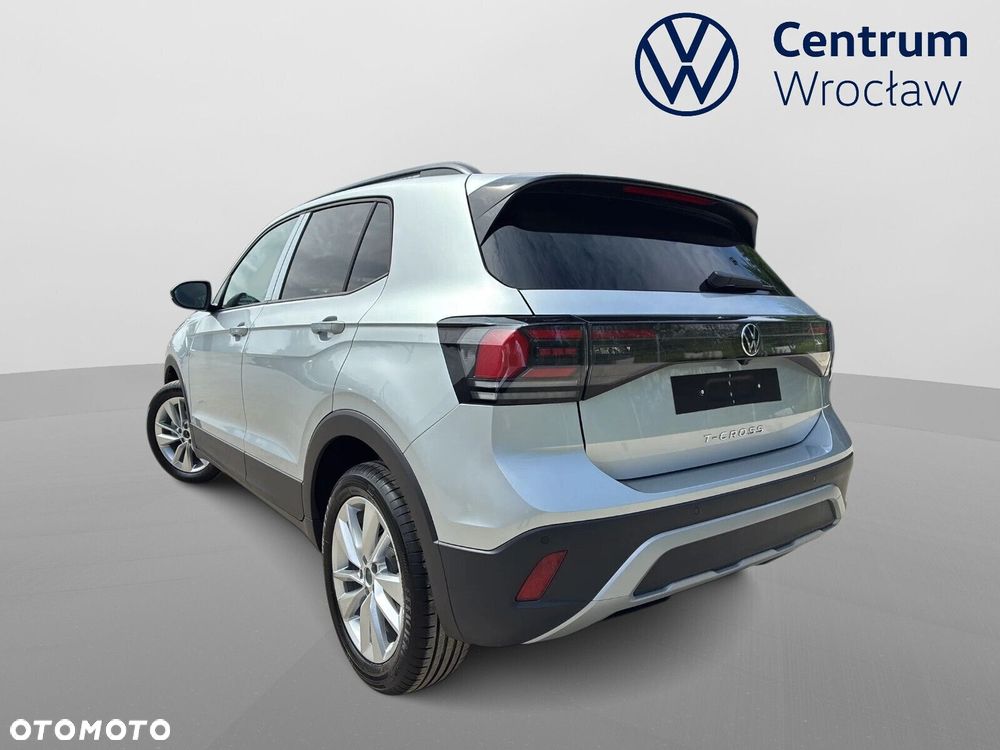 Volkswagen T-Cross - 11