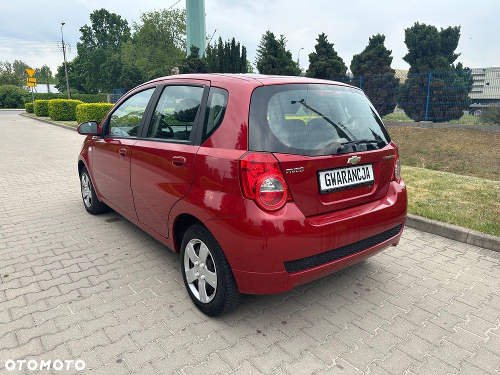 Chevrolet Aveo 1.2 LS - 11
