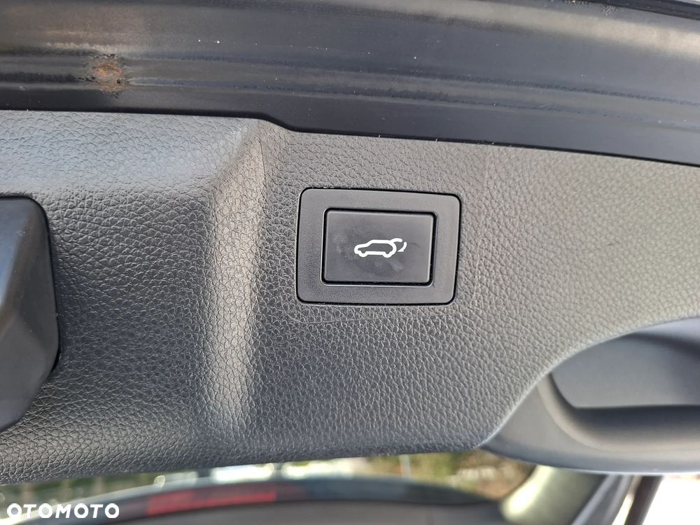 Hyundai Santa Fe - 20