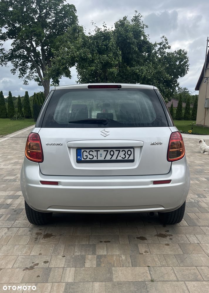 Suzuki SX4 - 2