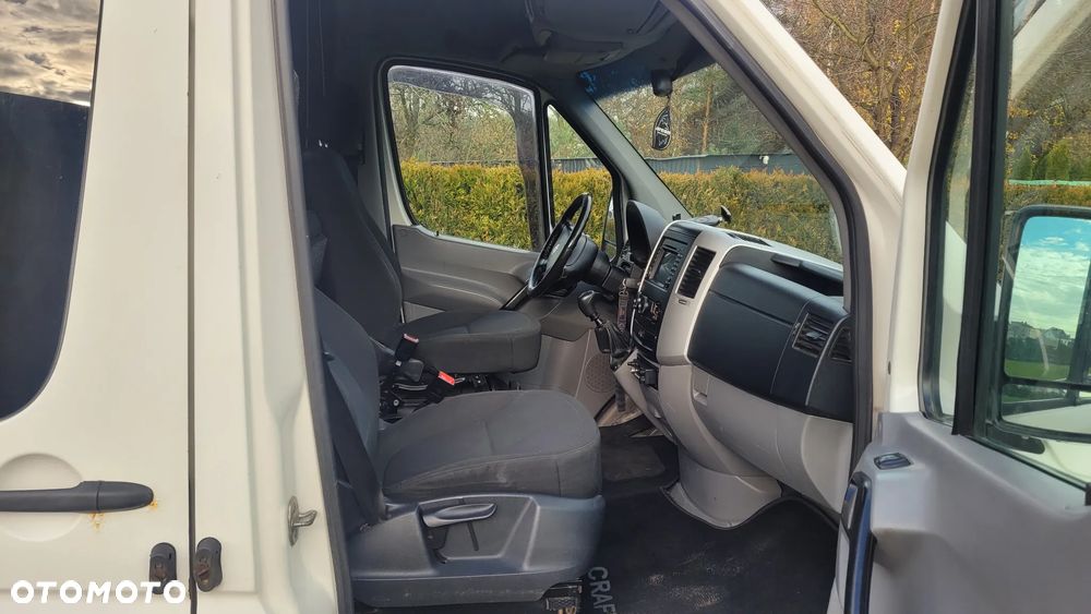 Volkswagen Crafter - 12