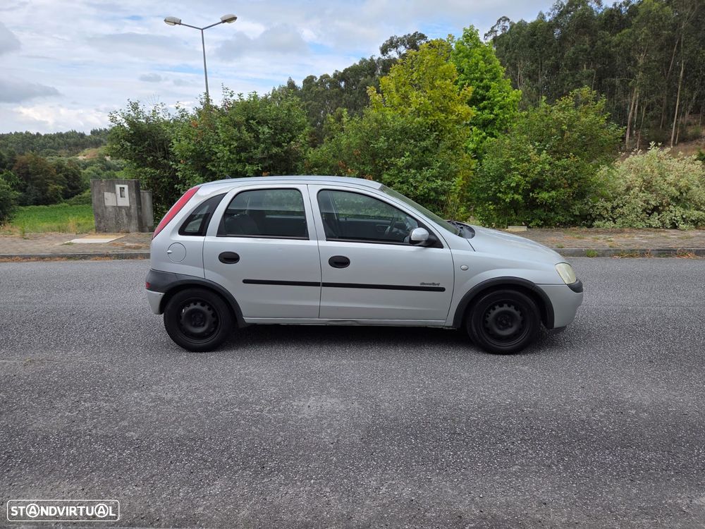 Opel Corsa 1.2 16V Confort - 3