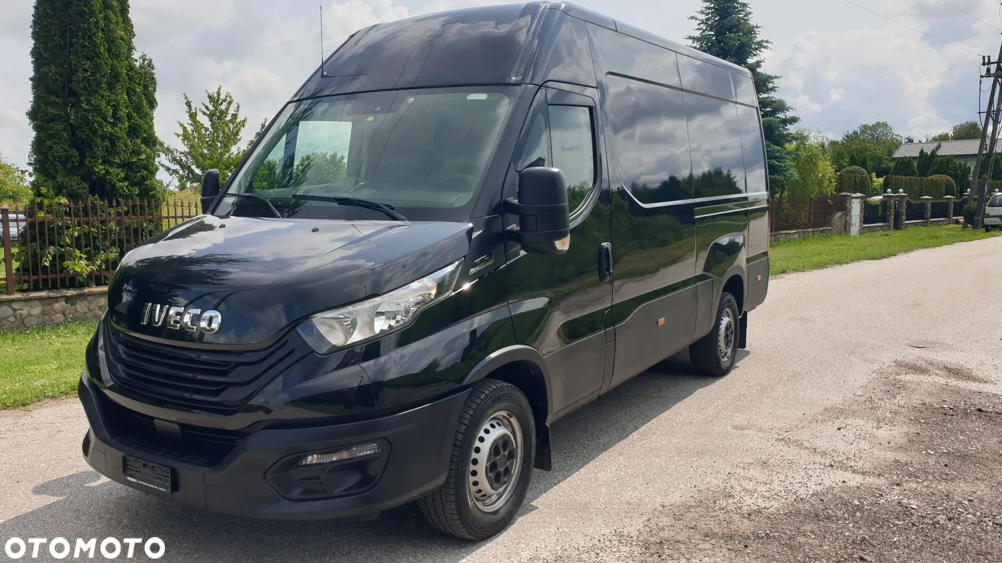 Iveco DAILY - 1