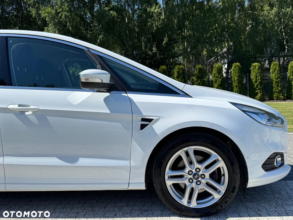 Ford S-Max 2.0 TDCi Titanium - 25