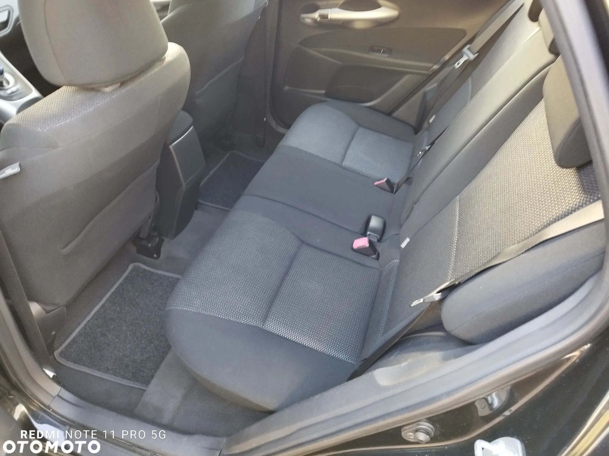 Toyota Auris - 12