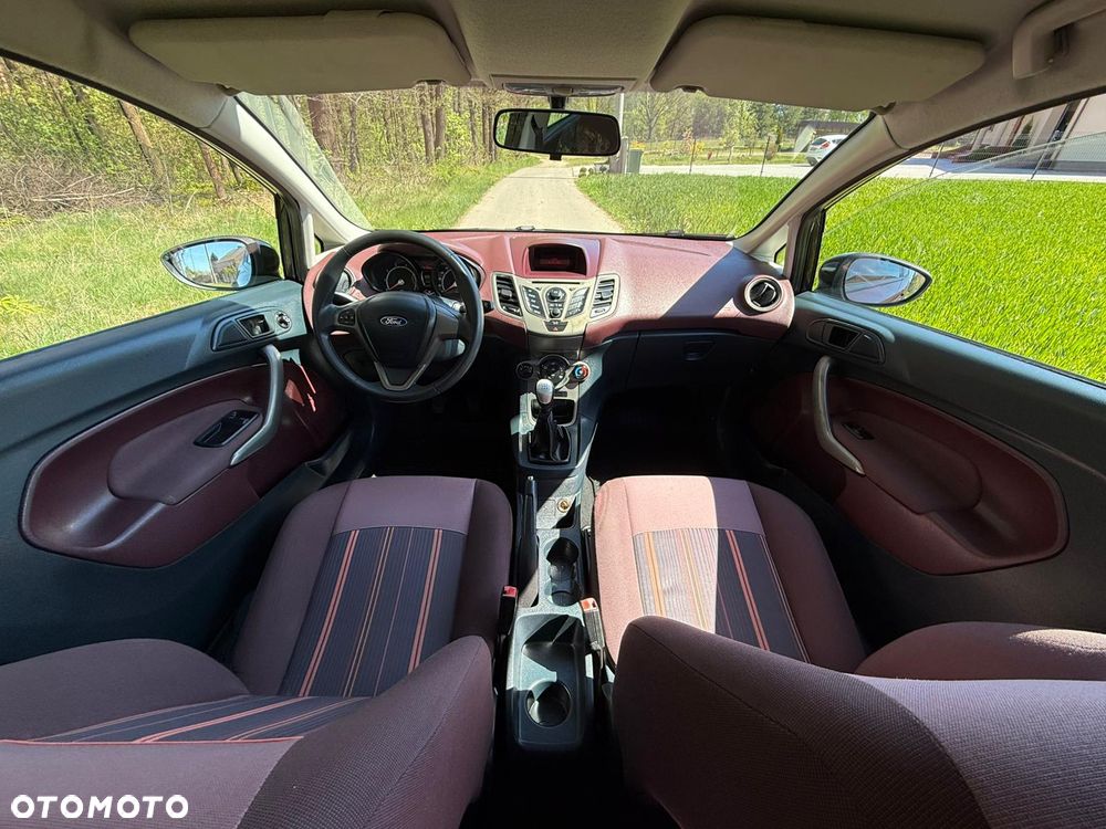 Ford Fiesta - 6