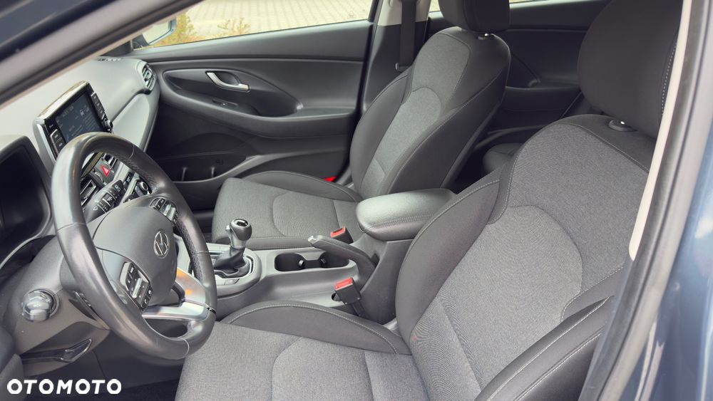 Hyundai i30 1.5 T-GDI 48V Comfort DCT - 12