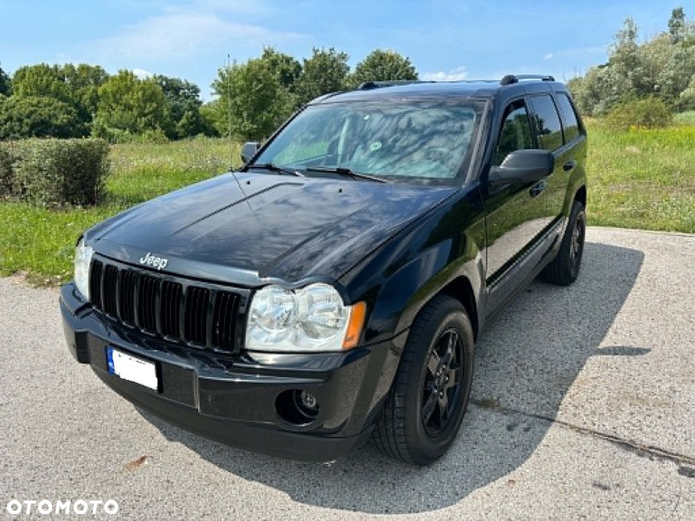Jeep Grand Cherokee - 1