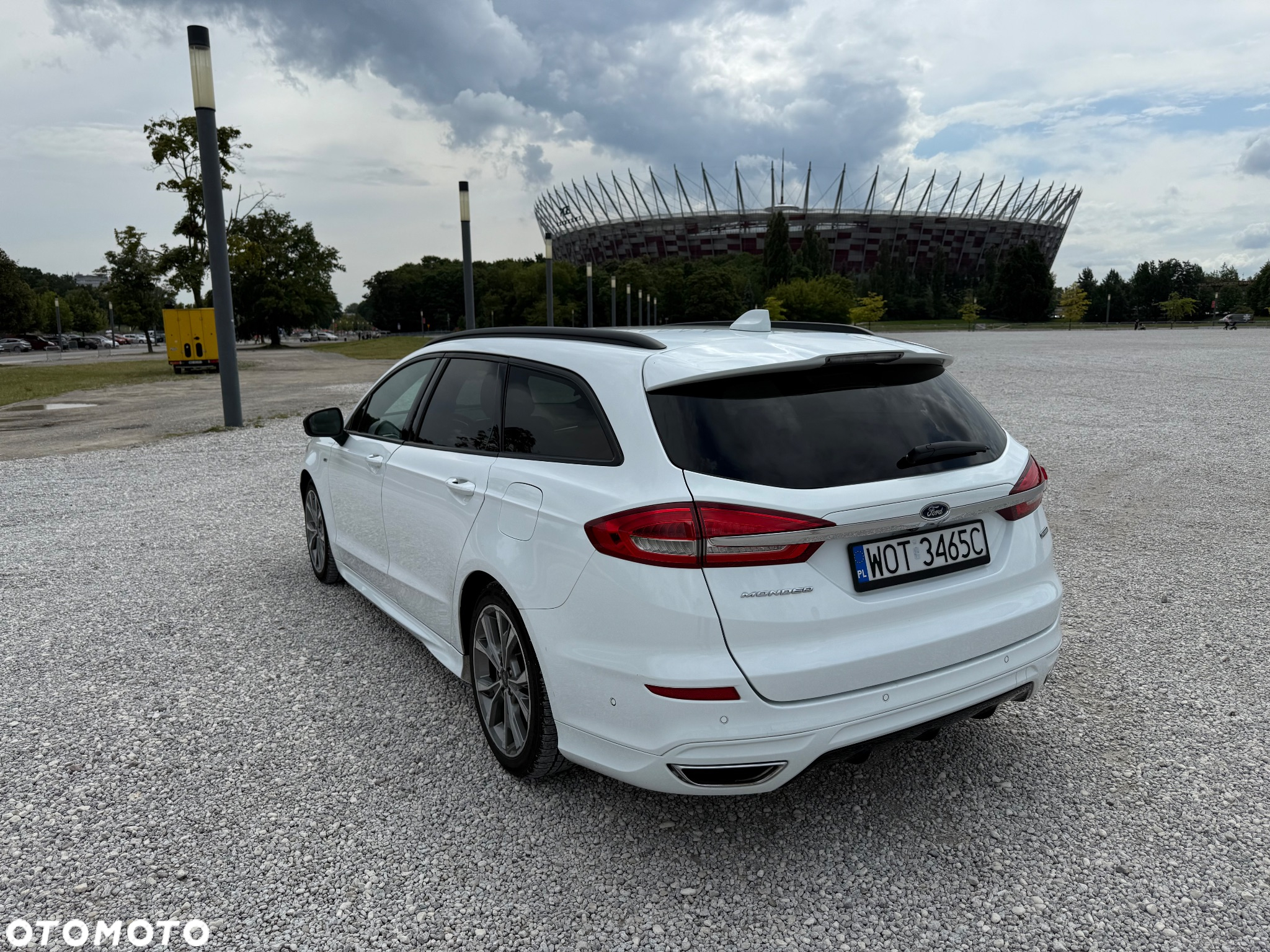 Ford Mondeo 2.0 Hybrid Titanium - 4