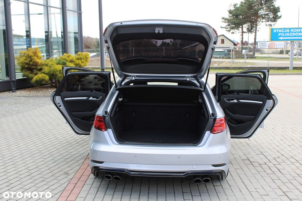 Audi S3 S tronic - 20