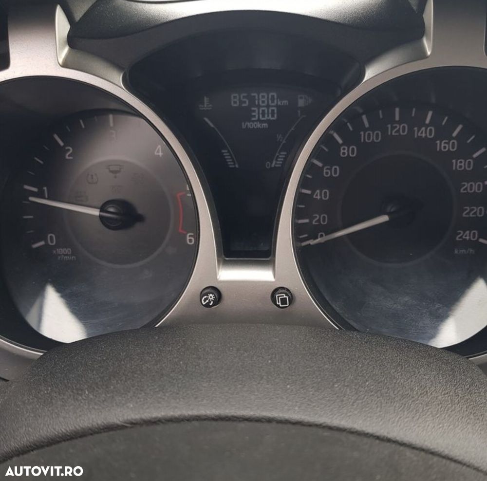 Nissan Juke 1.5L dCI Start/Stop N-Connecta - 9