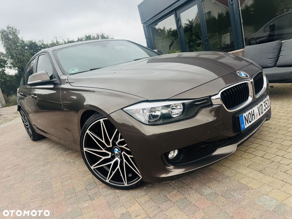 BMW Seria 3 316d DPF Edition Exclusive - 4