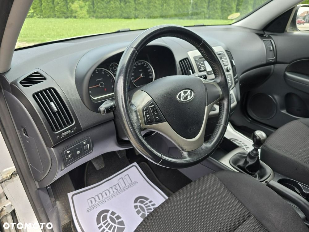 Hyundai i30 - 16