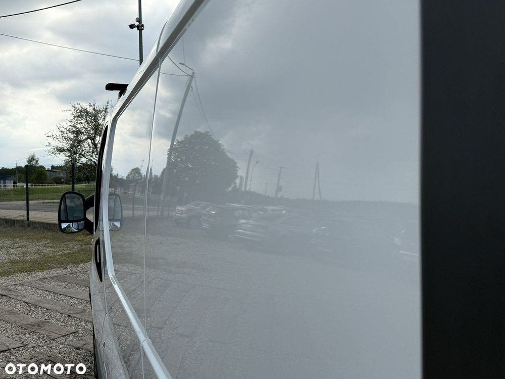 Renault Trafic - 20