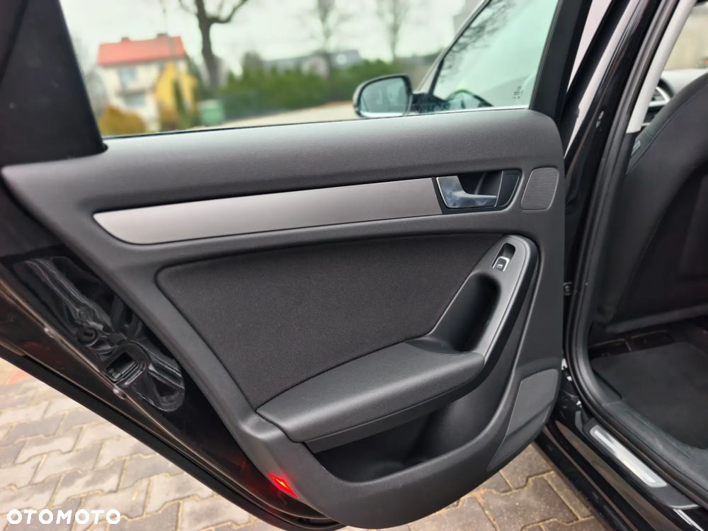 Audi A4 Avant 2.0 TDI DPF multitronic Ambition - 11