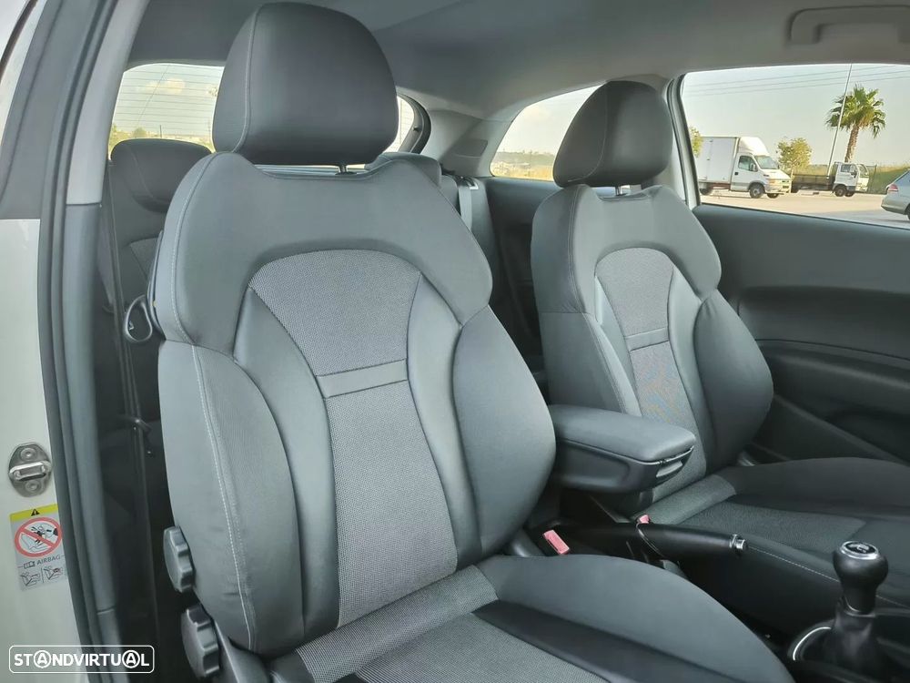 Audi A1 1.6 TDI Sport - 23