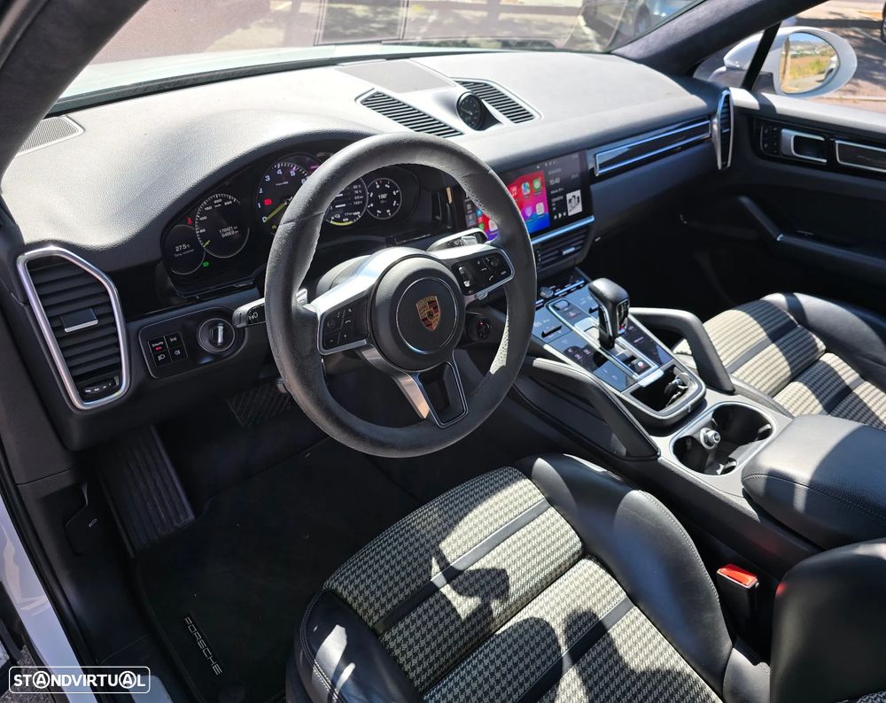 Porsche Cayenne Coupé E-Hybrid - 59