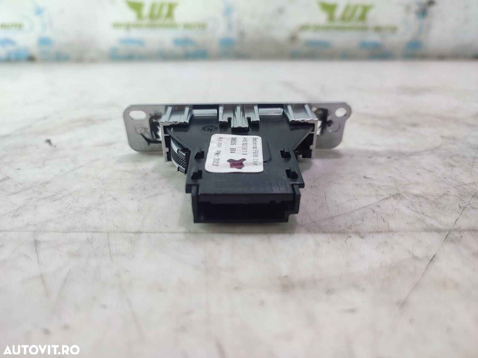 Buton reglaj grila ventilatie 4H0820911B Audi A8 D4/4H [2010 - 2014] - 3