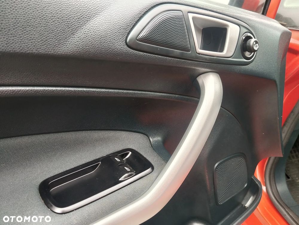Ford Fiesta 1.25 SYNC Edition - 23