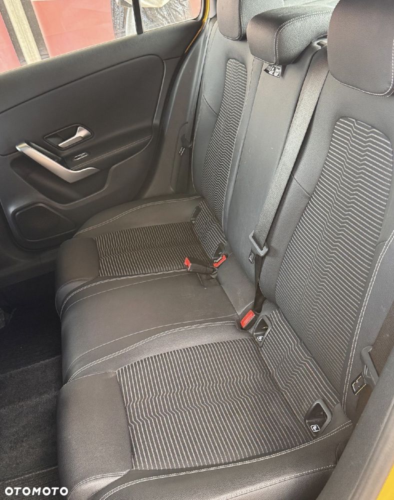 Mercedes-Benz Klasa A 200 d AMG Line 8G-DCT - 16