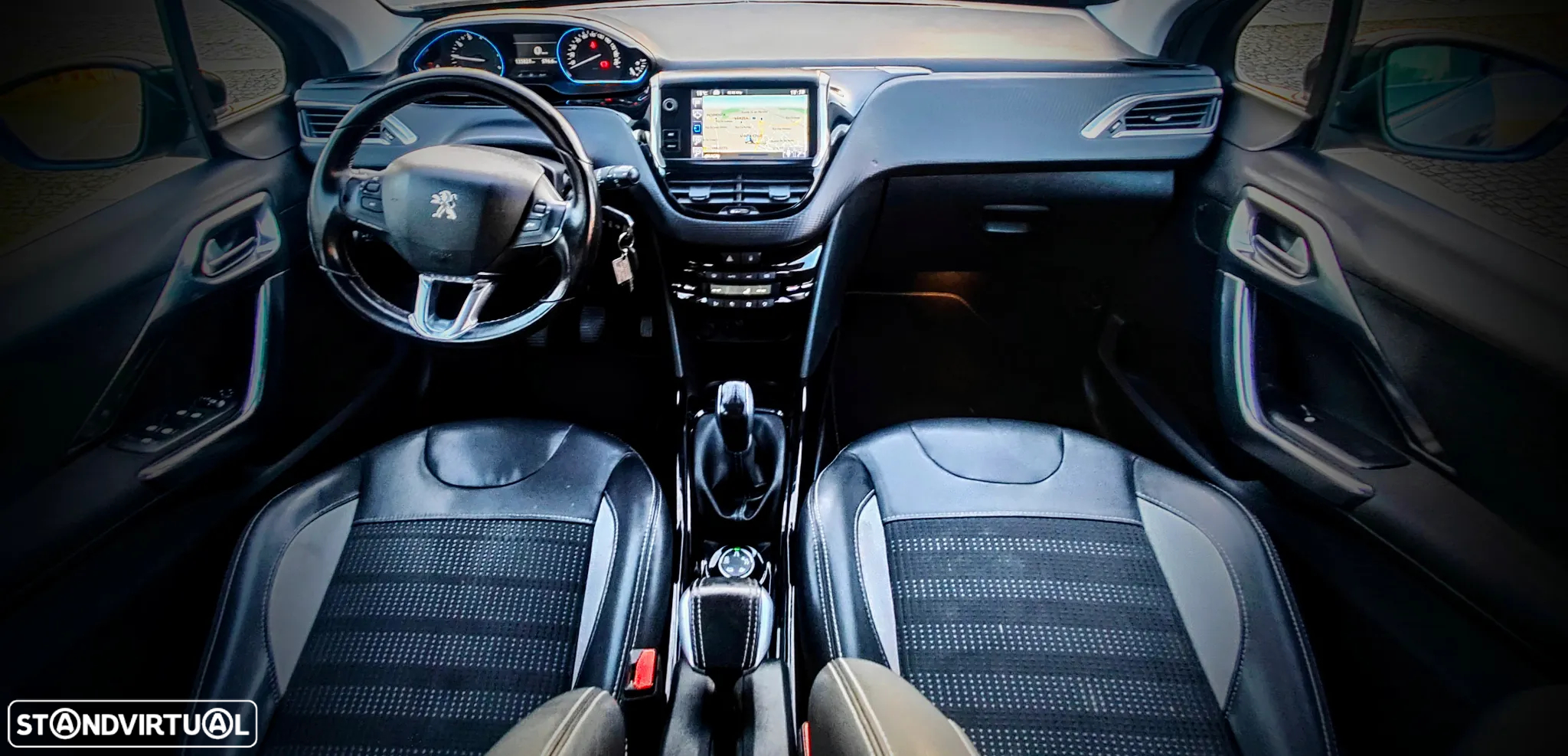 Peugeot 2008 1.2 PureTech Crossway - 11