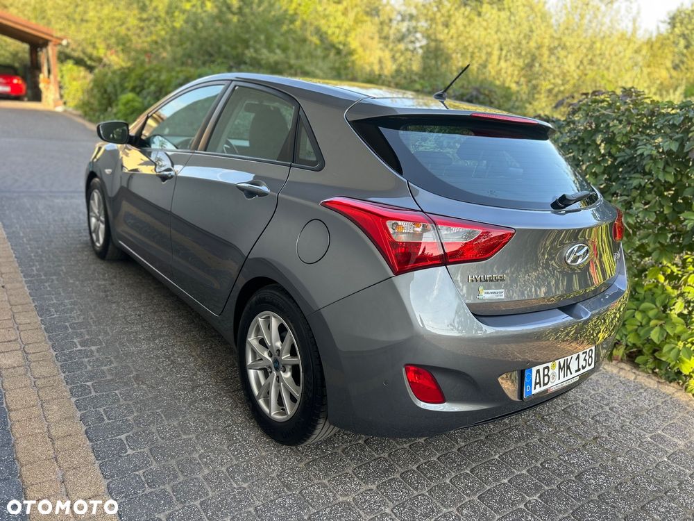 Hyundai i30 1.4 Comfort - 8