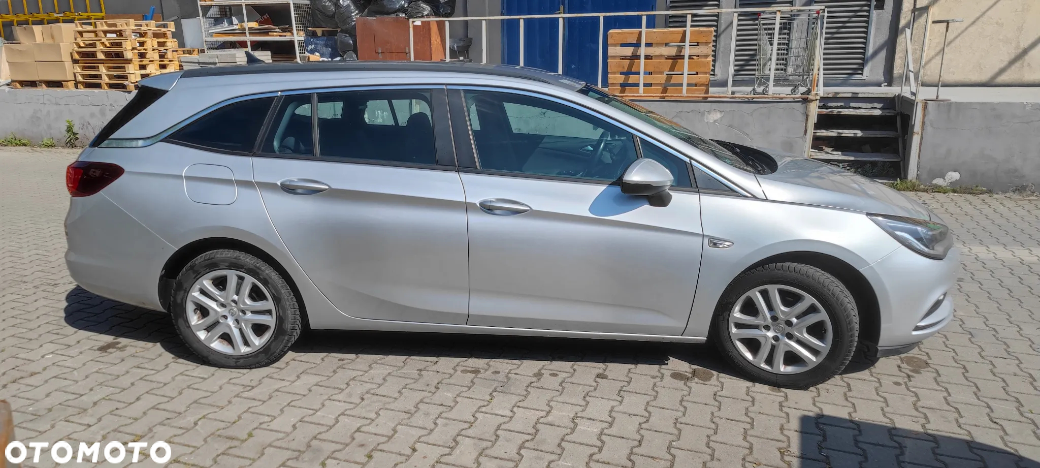 Opel Astra V 1.4 T Enjoy - 4
