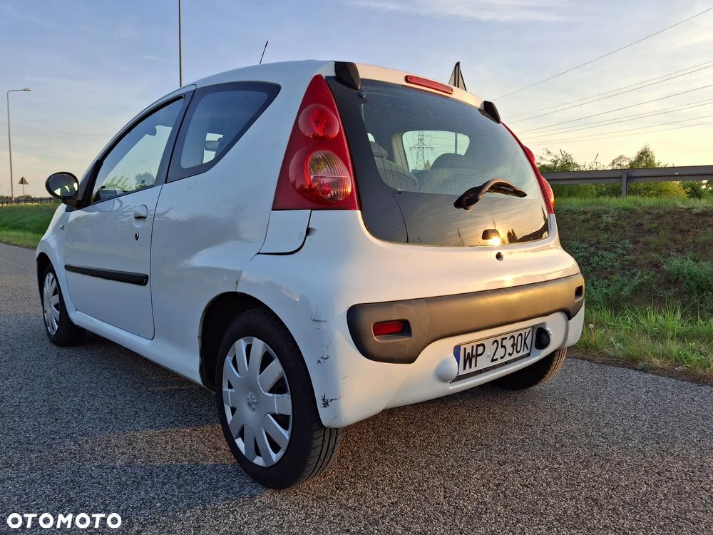 Peugeot 107 1.0 Happy - 4