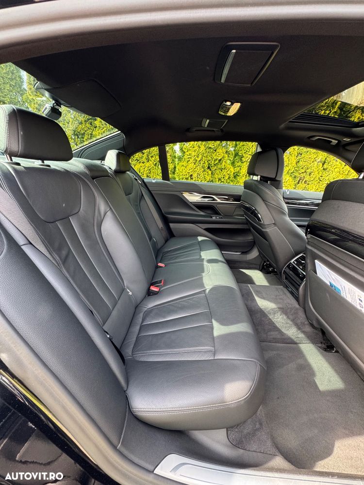 BMW Seria 7 - 19