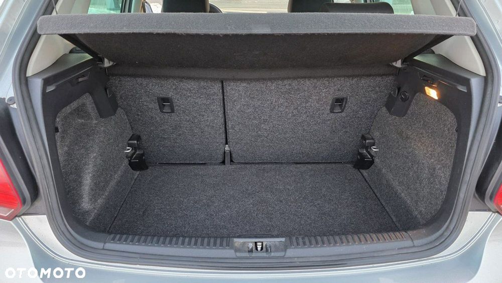 Volkswagen Polo - 17