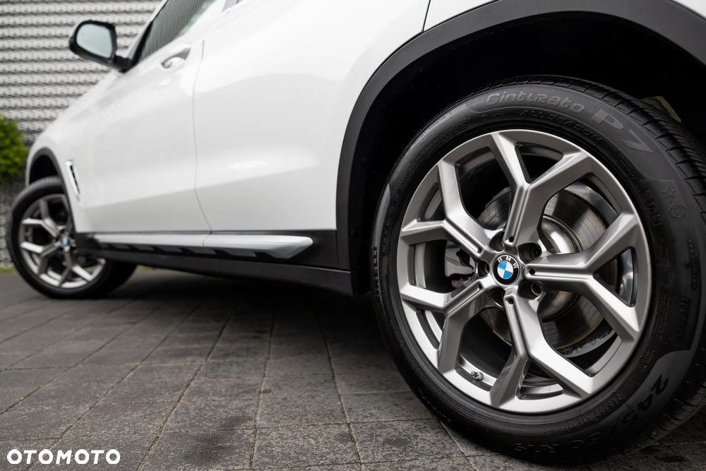 BMW X3 xDrive30i xLine - 17