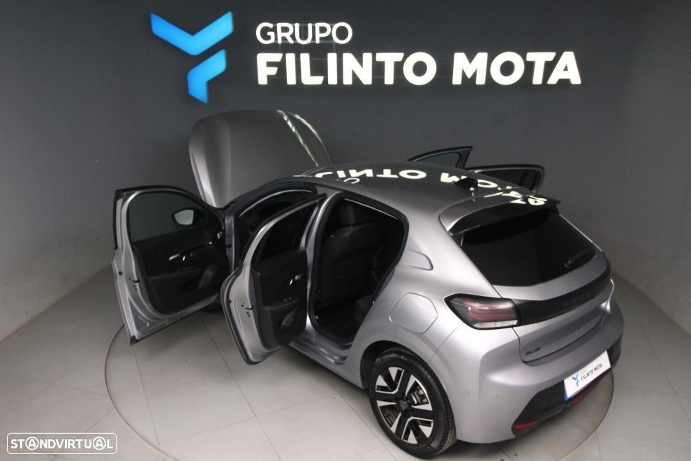 Peugeot 208 1.2 PureTech Allure - 11