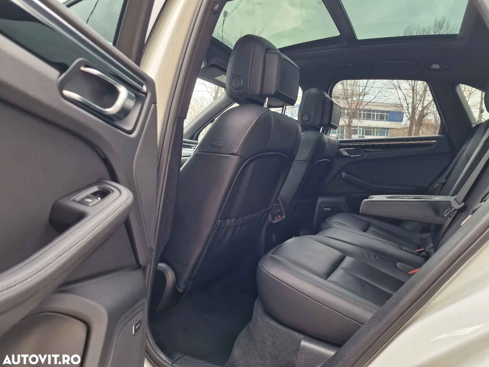 Porsche Macan Standard - 11