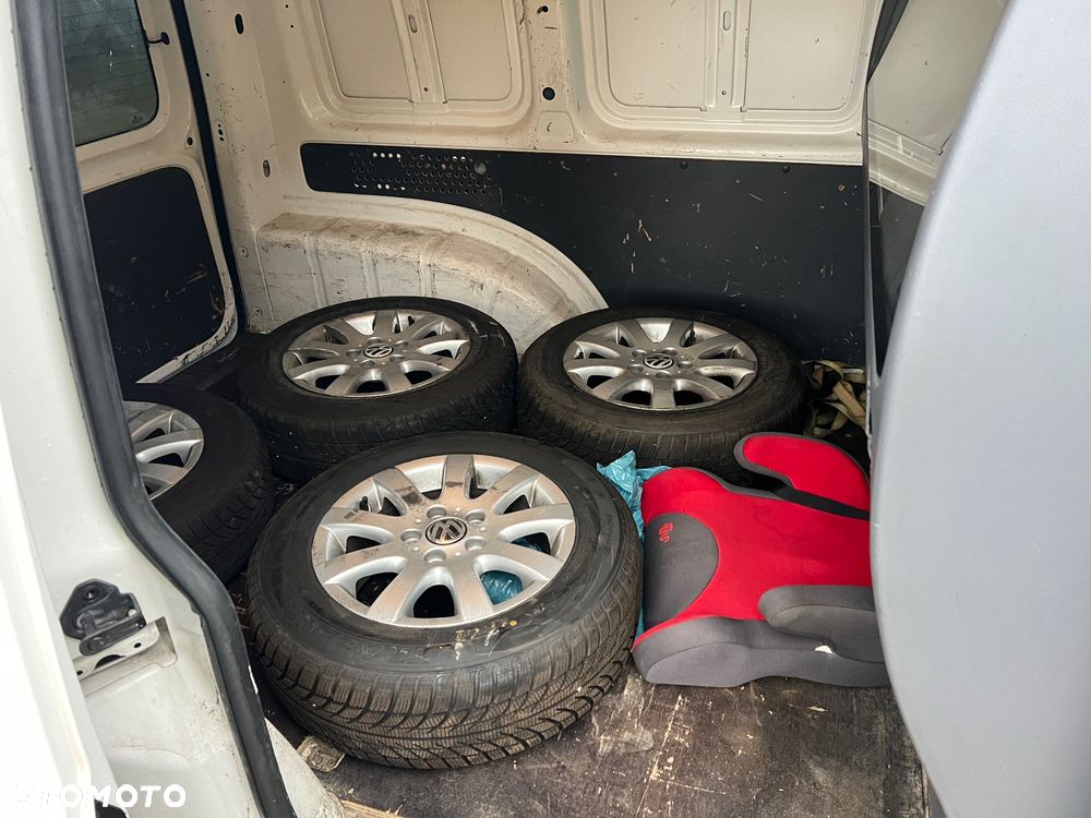 Volkswagen CADDY - 13