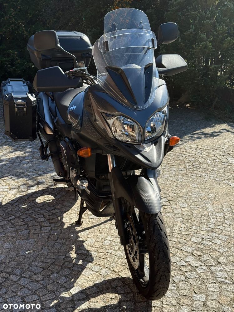 Suzuki V-STROM - 3