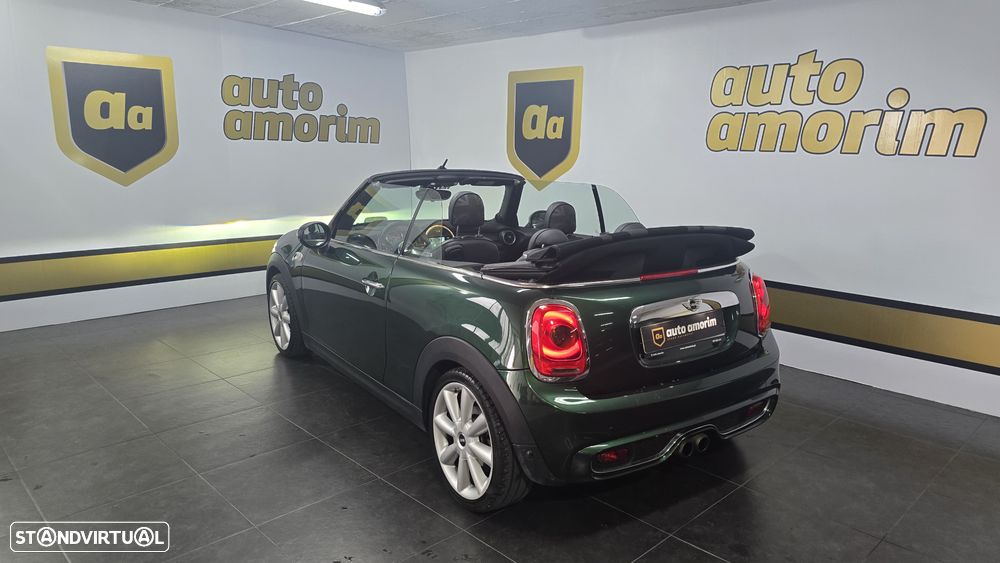 MINI Cabrio Cooper S Sidewalk - 11