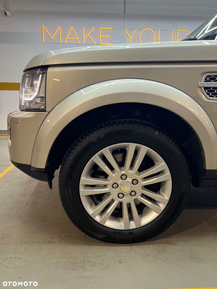 Land Rover Discovery IV 3.0SD V6 HSE - 8