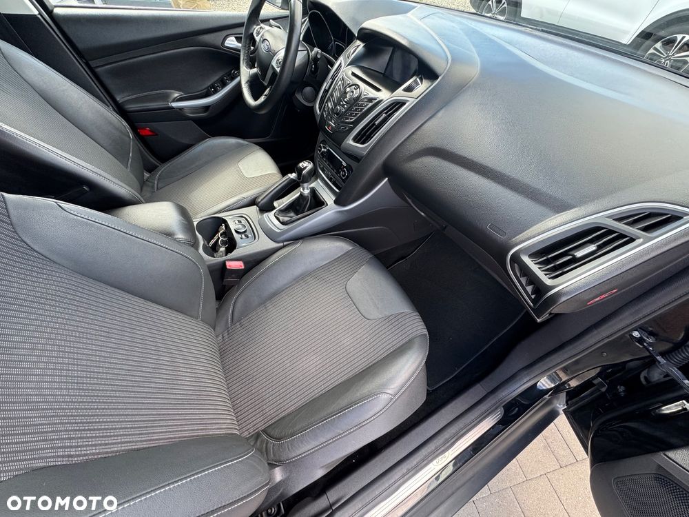 Ford Focus 1.0 EcoBoost STart-Stopp-System TITANIUM - 15
