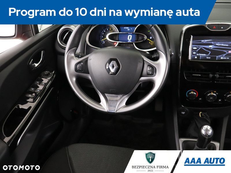 Renault Clio - 9