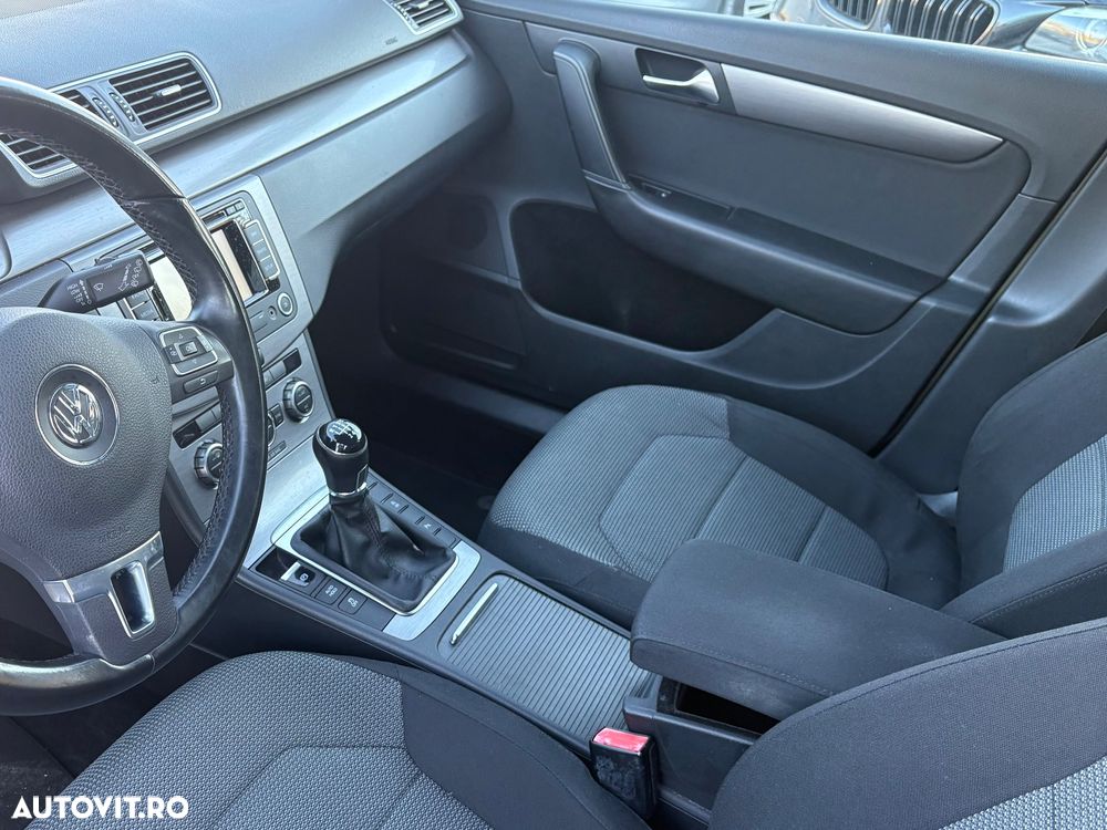 Volkswagen Passat Variant 1.6 TDI BlueMotion Technology Highline - 7