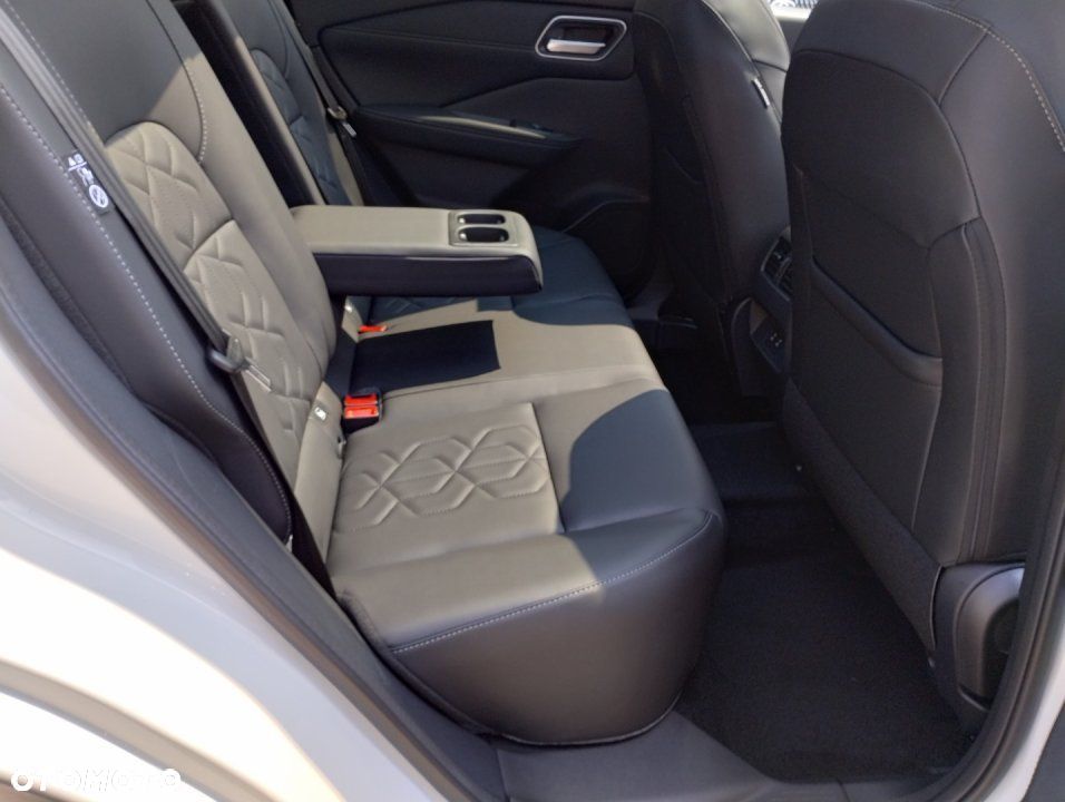 Nissan Qashqai - 13