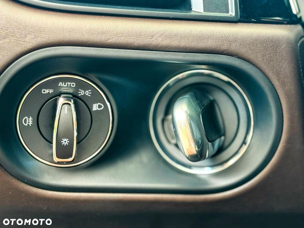 Porsche Macan S - 15