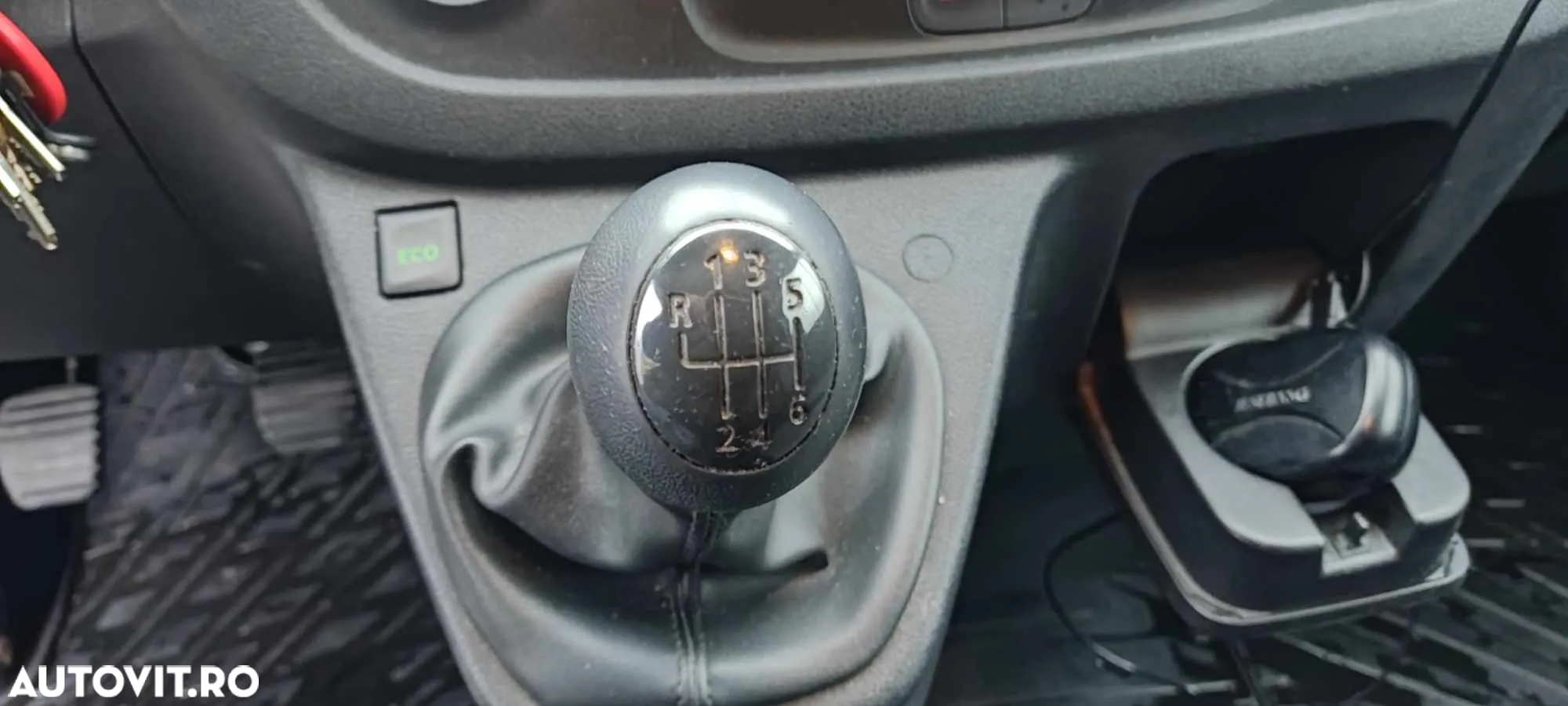 Opel Vivaro-B - 17