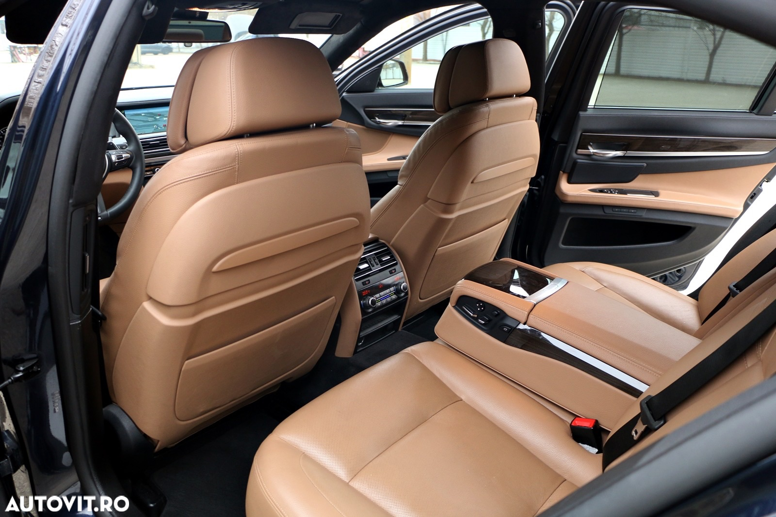 BMW Seria 7 740d xDrive - 6