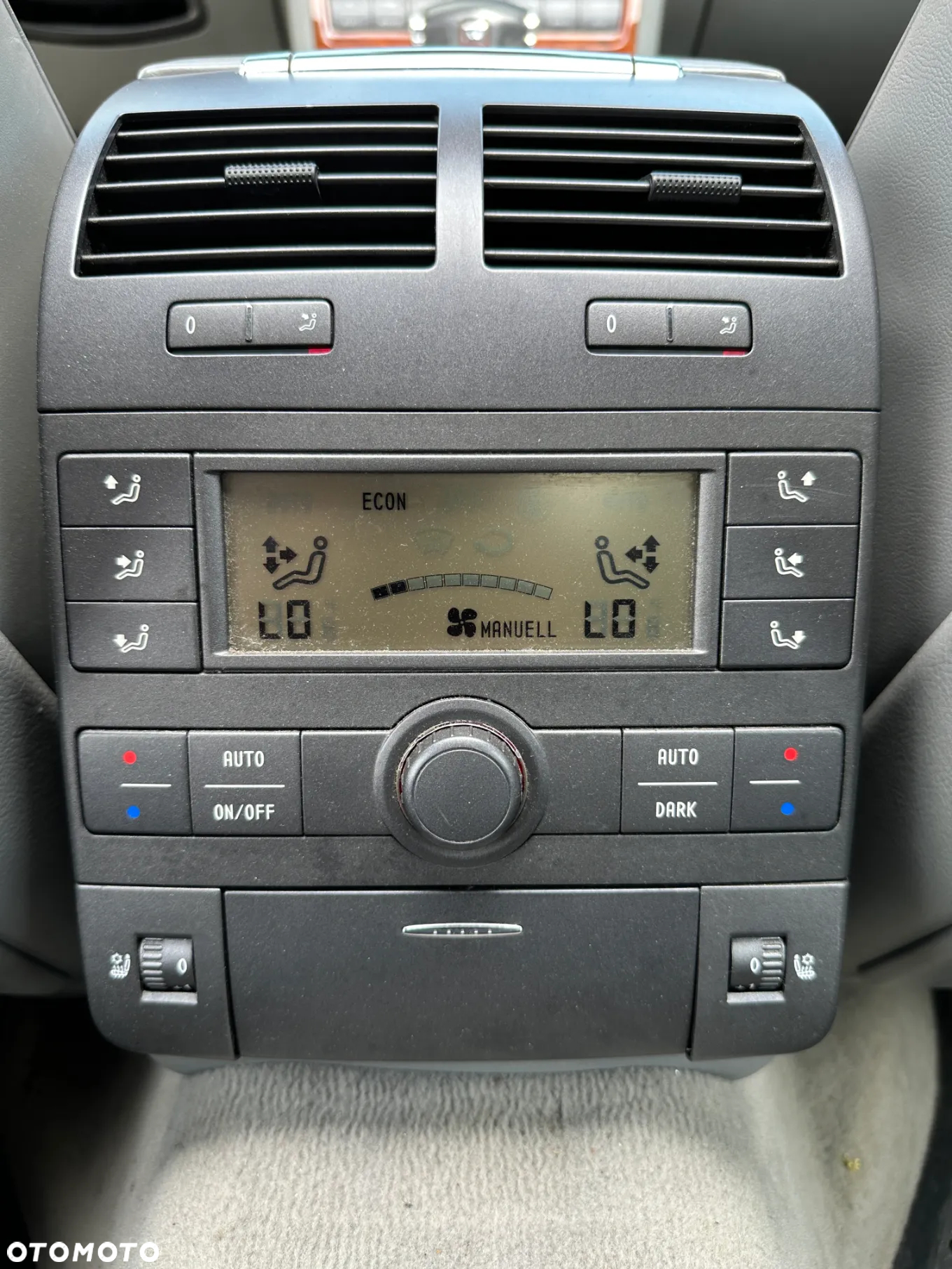Volkswagen Phaeton 4.2 V8 4Mot (5 os.) - 19