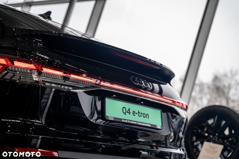 Audi Q4 Sportback e-tron - 9