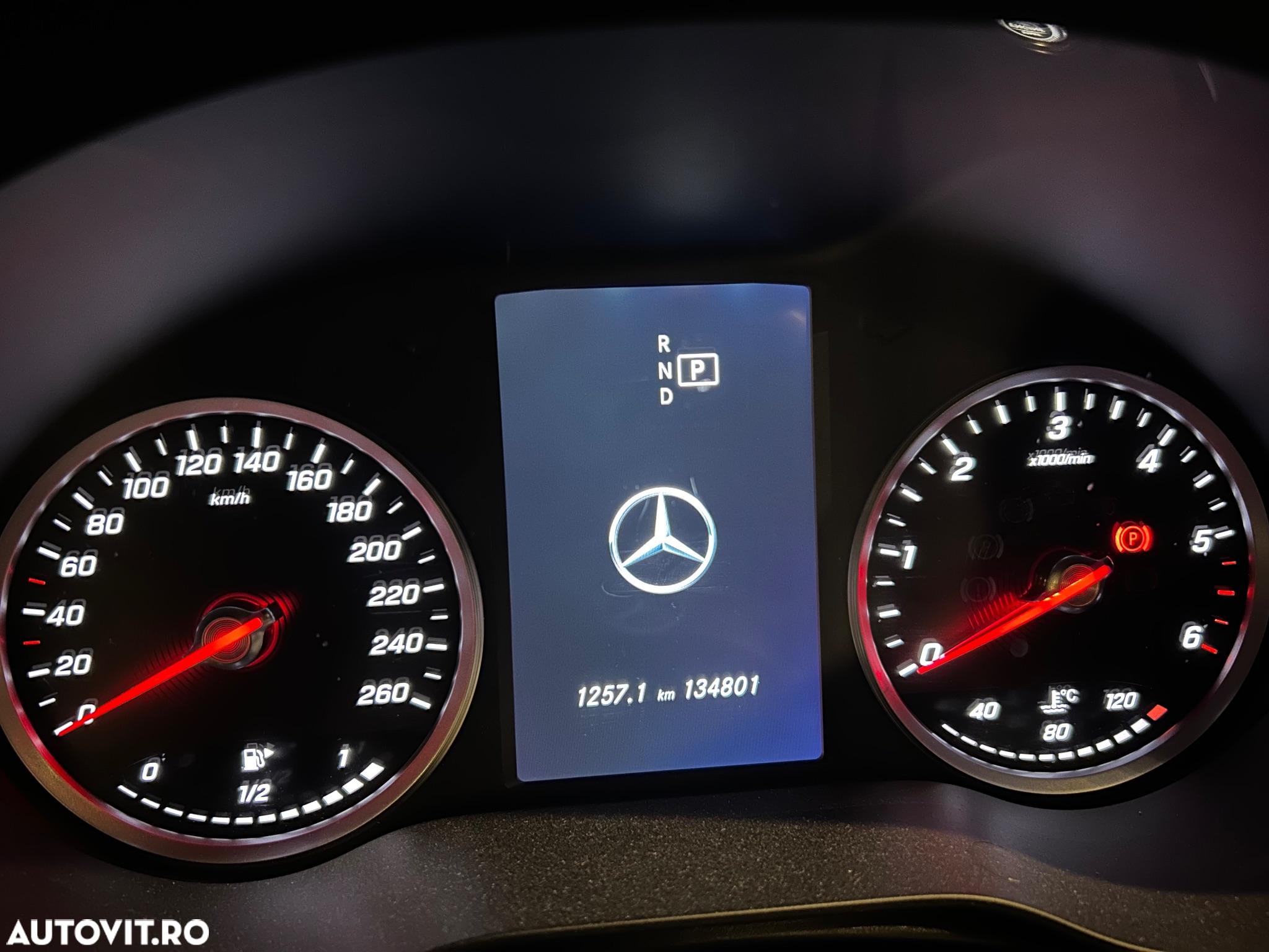 Mercedes-Benz GLC 200 d 4MATIC - 4