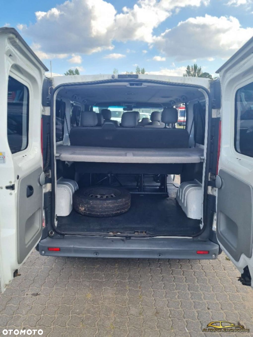 Opel Vivaro - 9