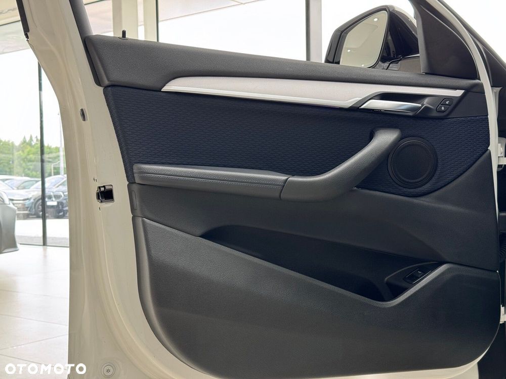 BMW X2 sDrive18i M Sport - 12