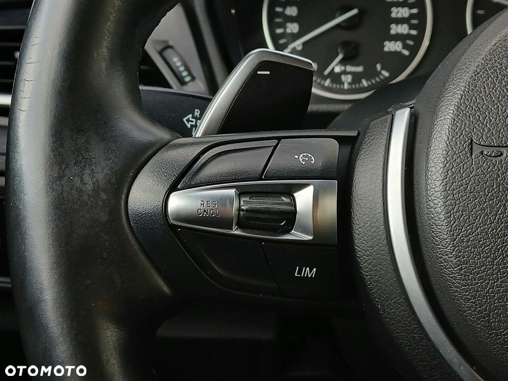 BMW Seria 2 218d GT M Sport - 26